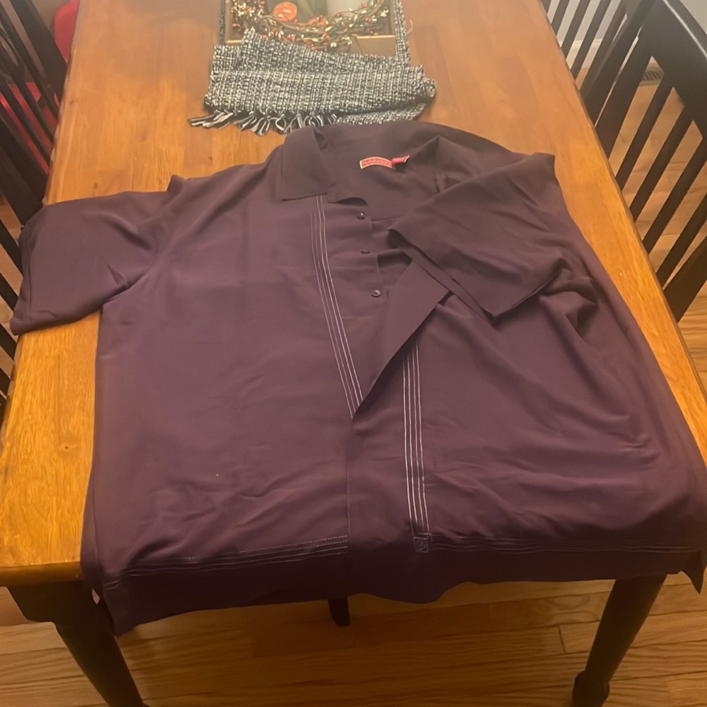 3XLT havanera button down. Great condition
